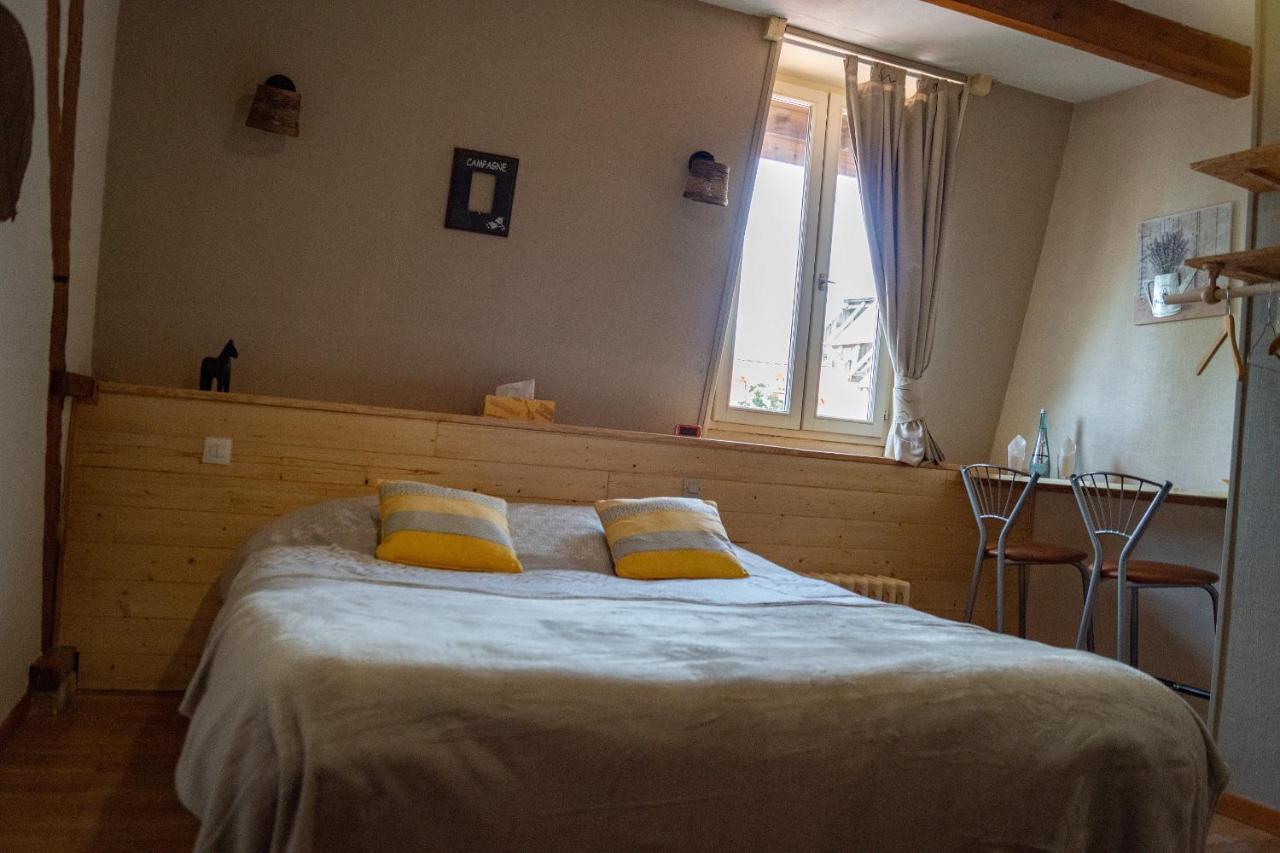 Au Cheval Noir Bed & Breakfast Quaedypre Exterior photo
